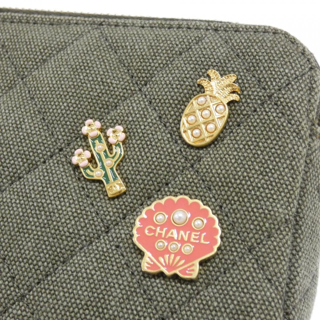 シャネル 82527 チェーンウォレット