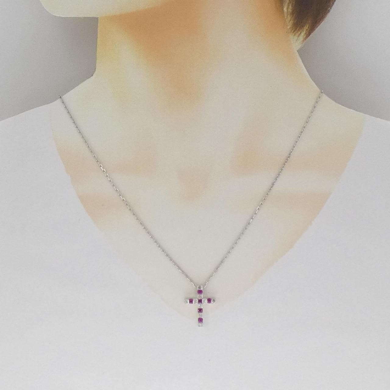 K18WG クロス ルビー ネックレス 0.62CT