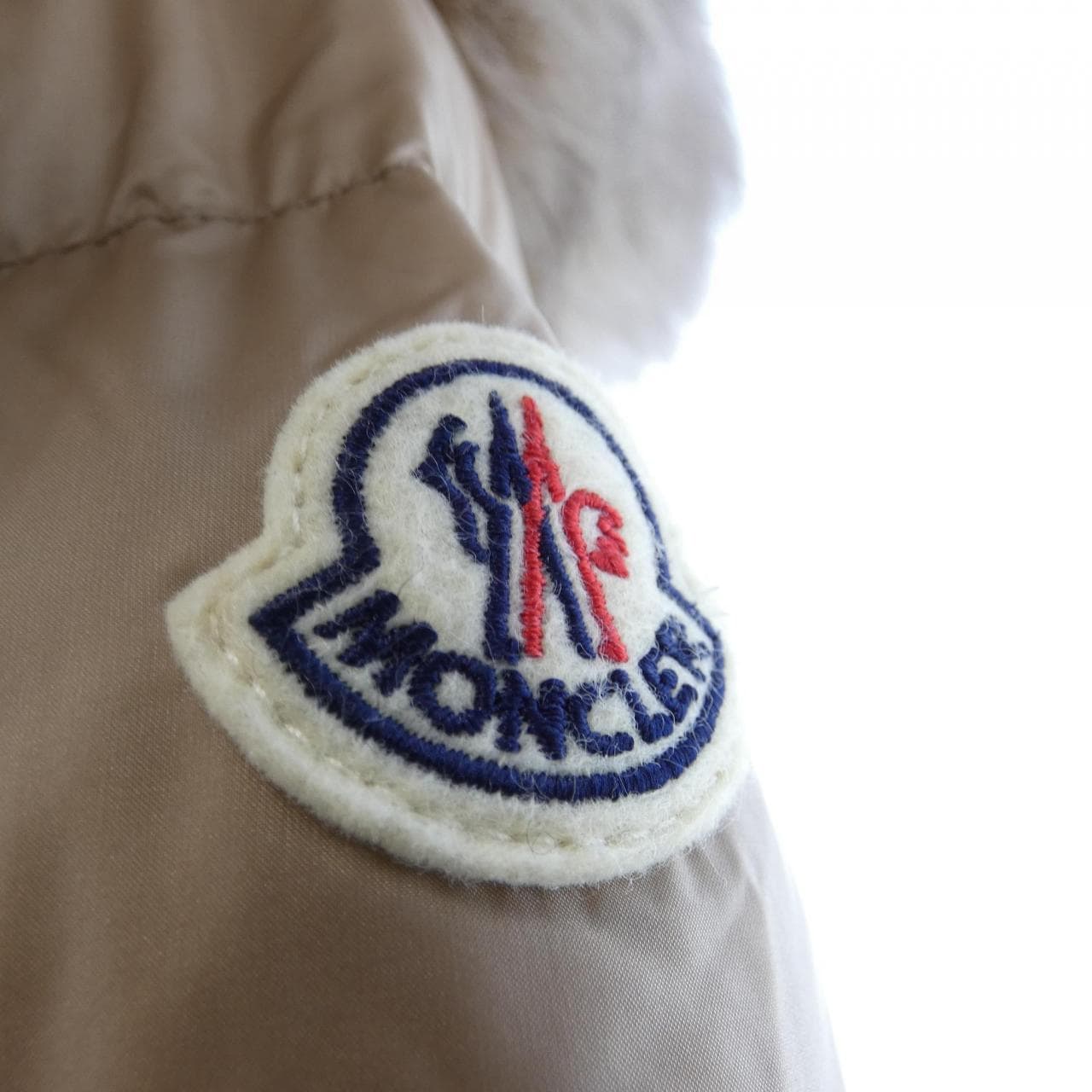 モンクレール MONCLER ダウンジャケット
