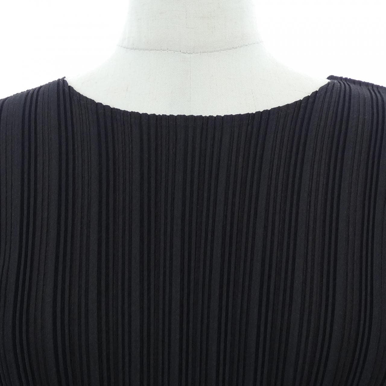 プリーツプリーズ PLEATS PLEASE PP03-FK331 トップス