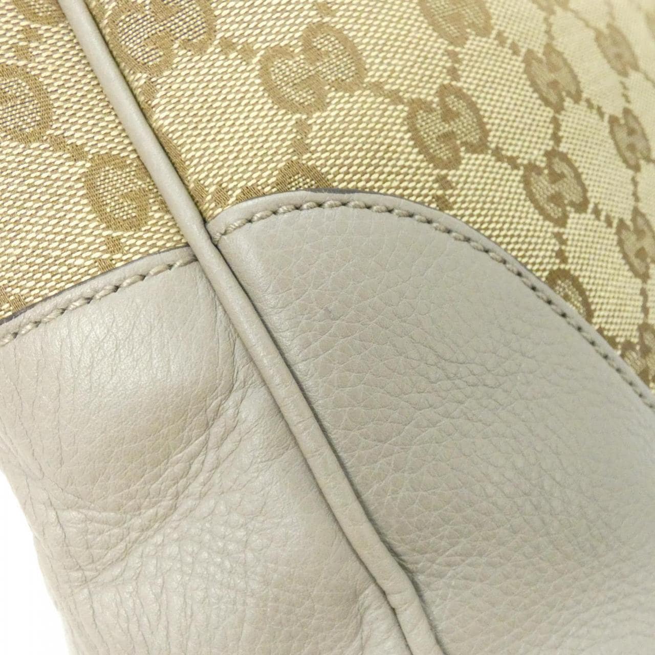 グッチ バンブー 282315 FWCGG ショルダーバッグ