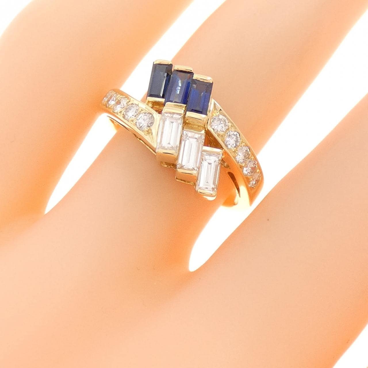 750YG サファイヤ リング 0.45CT