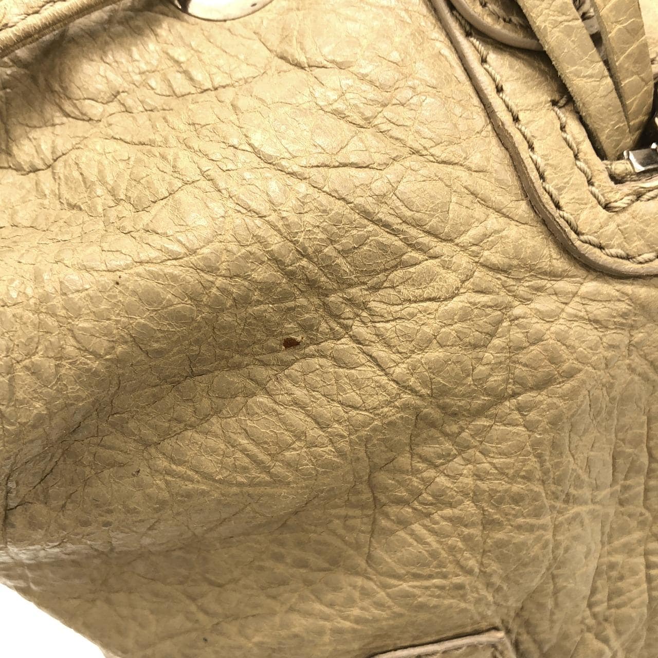 バレンシアガ GIANT MINI POMPON 285439 D94JN バッグ