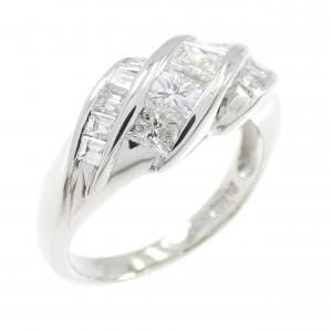 PT900 ダイヤモンド リング 1.00CT