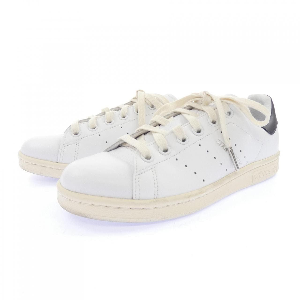 アディダス ADIDAS スニーカー