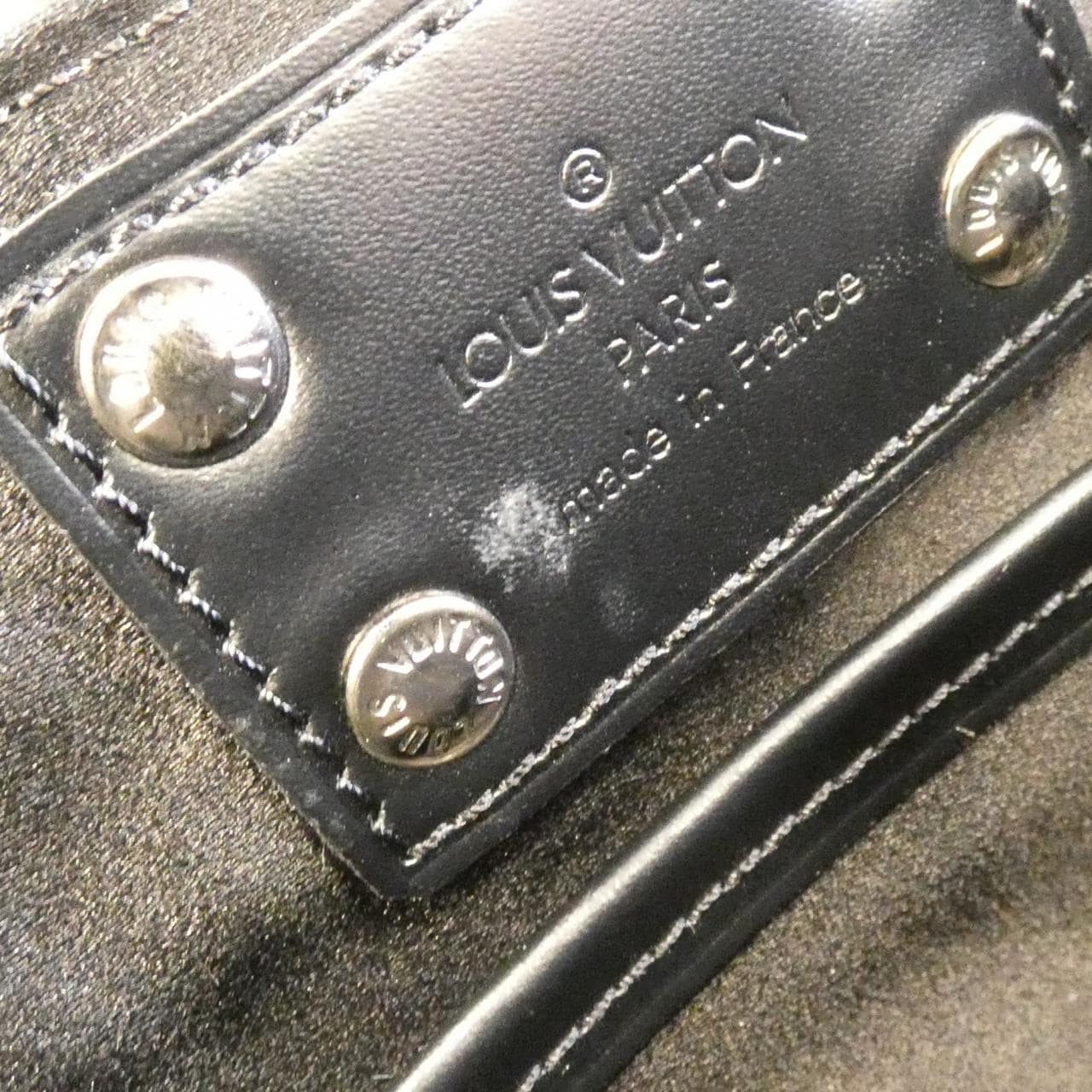 LOUIS VUITTON Comte de Fe Musette M92273 单肩包
