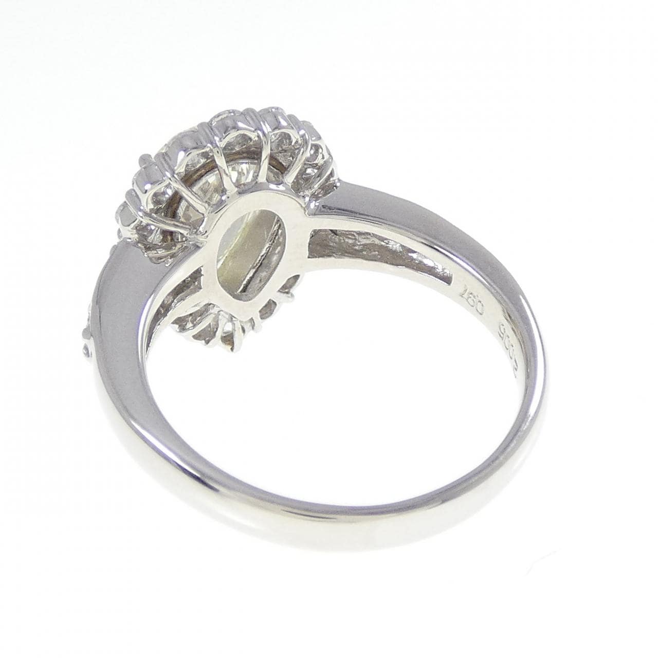 PT900 ダイヤモンド リング 2.005CT VLY SI1 ペアシェイプ