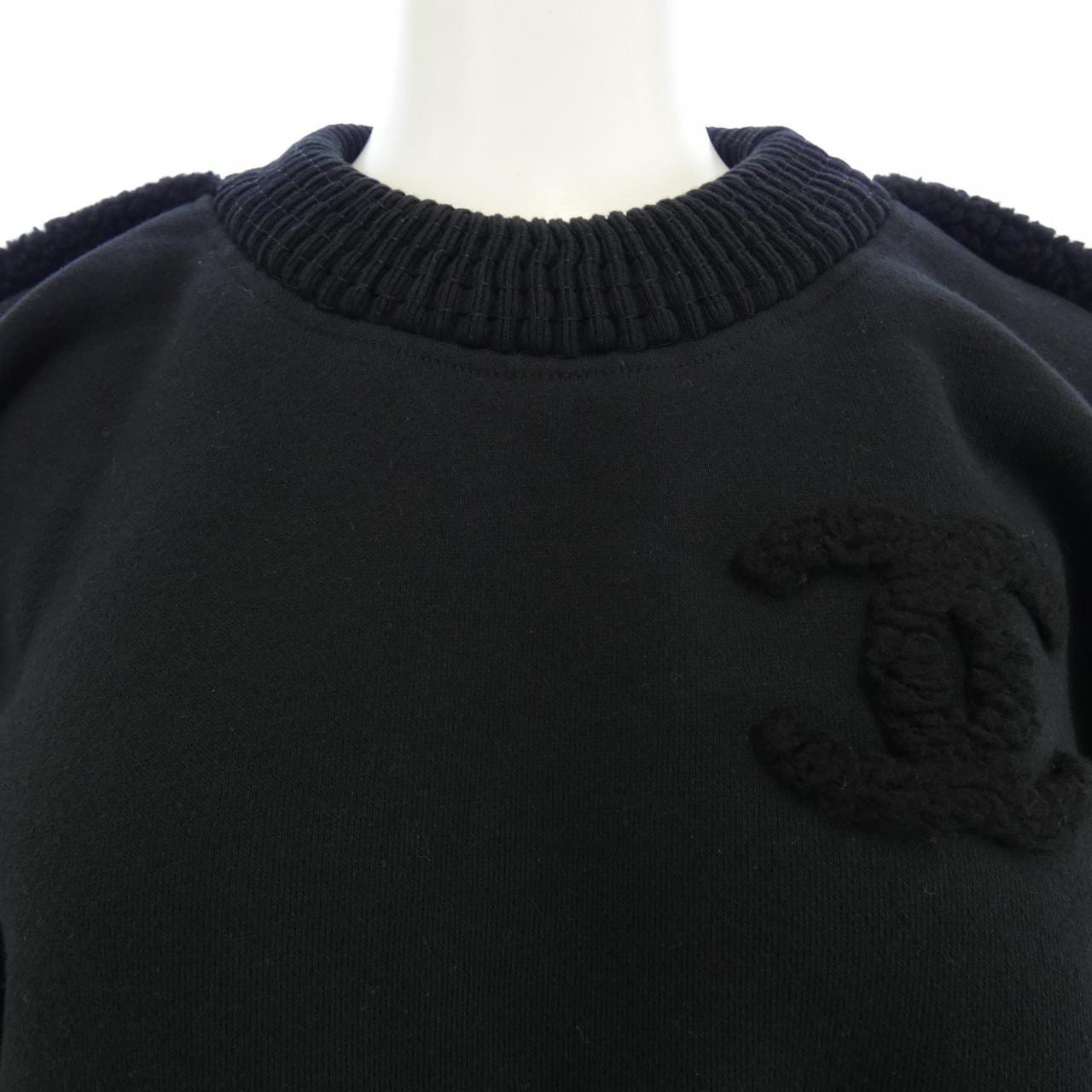 シャネル CHANEL P78920K11342 24K スウェット