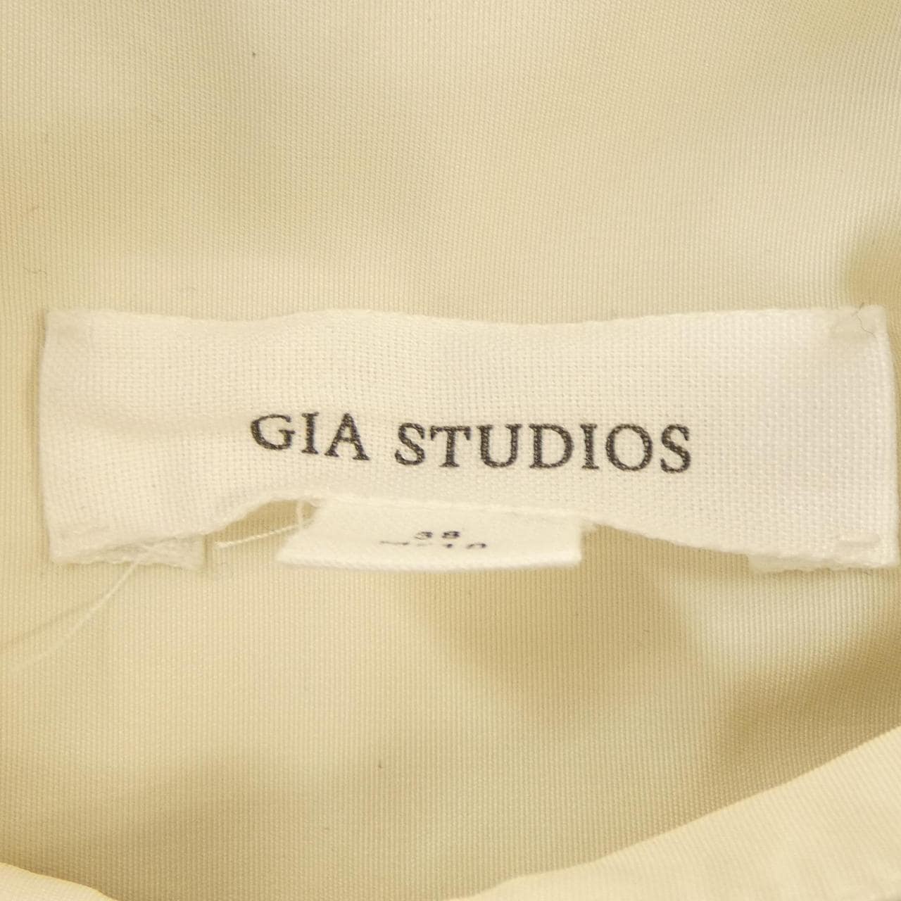 GIA STUDIOS シャツ