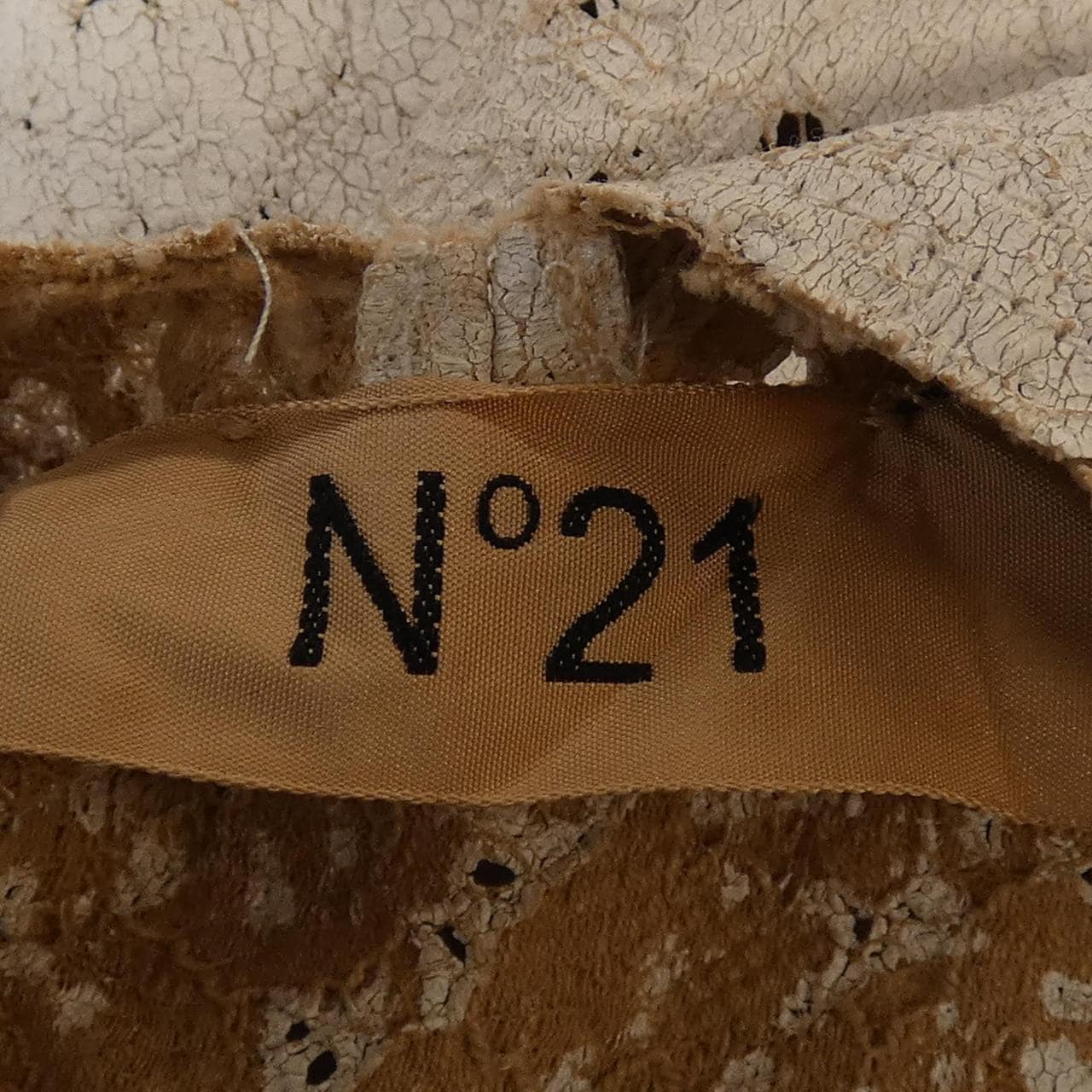 ヌメロヴェントゥーノ N°21 P24EN2S T0124126 トップス