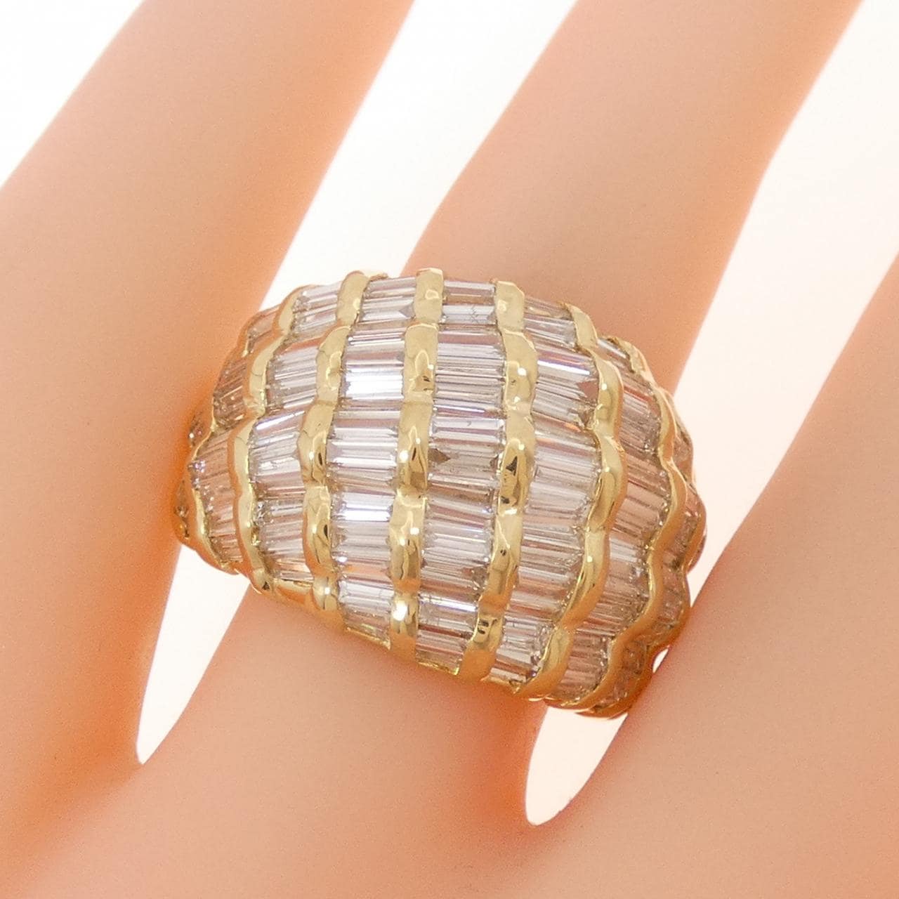 K18YG ダイヤモンド リング 3.04CT