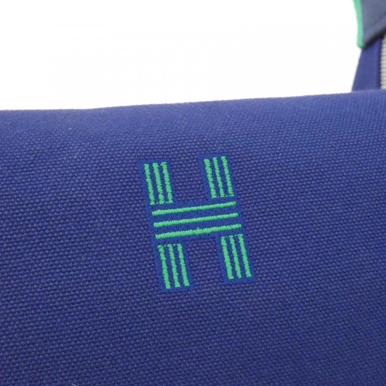 エルメス ブリッド ア ブラック PM 103222M ポーチ