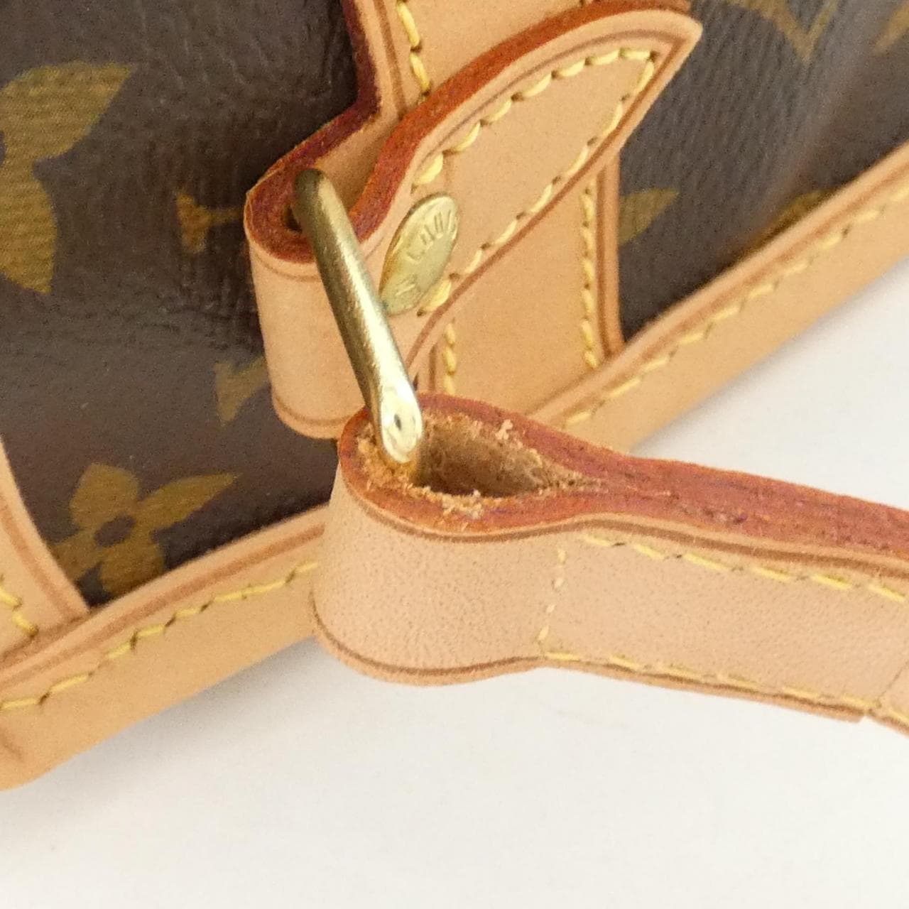 ルイヴィトン モノグラム ソローニュ M42250 ショルダーバッグ