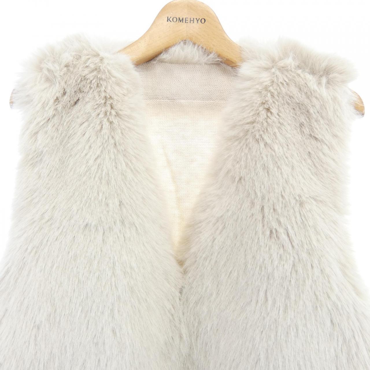 NUOVO QUARANTA Vest