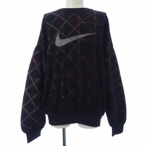 ナイキ NIKE トップス