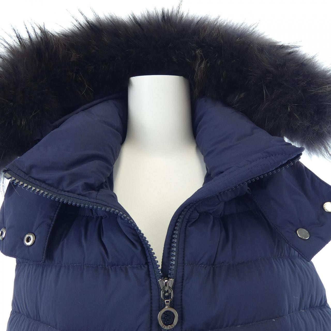 タトラス TATRAS LTAT22A4900-D ダウンベスト