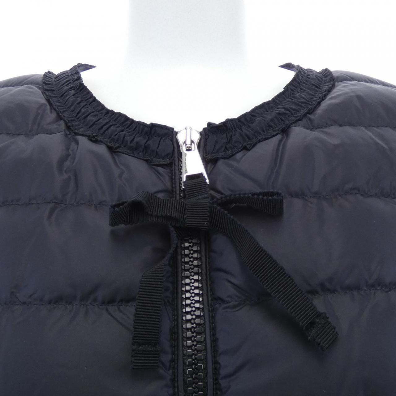 モンクレール MONCLER 10939454200 ダウンジャケット