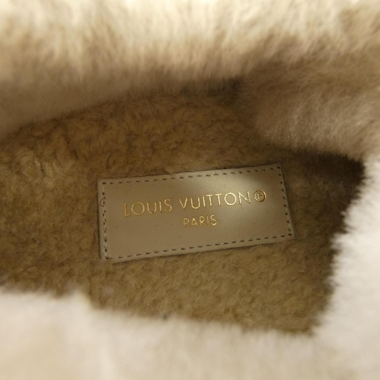 ルイヴィトン LOUIS VUITTON モノグラム フラワーモチーフ タイムアウトライン スニーカー