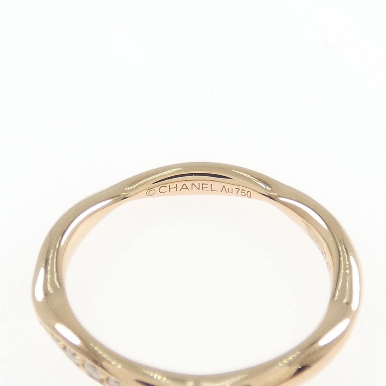 シャネル カメリア ハーフエタニティ リング