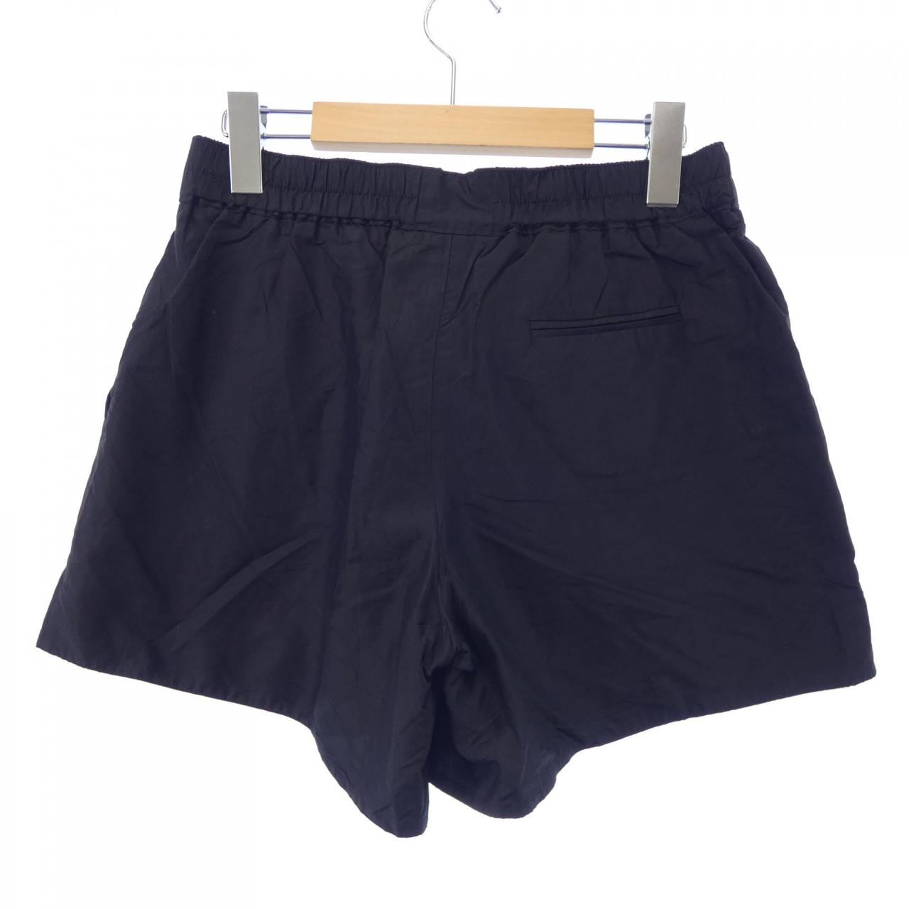 エンポリオアルマーニ EMPORIO ARMANI R2P51TR9903 ショートパンツ