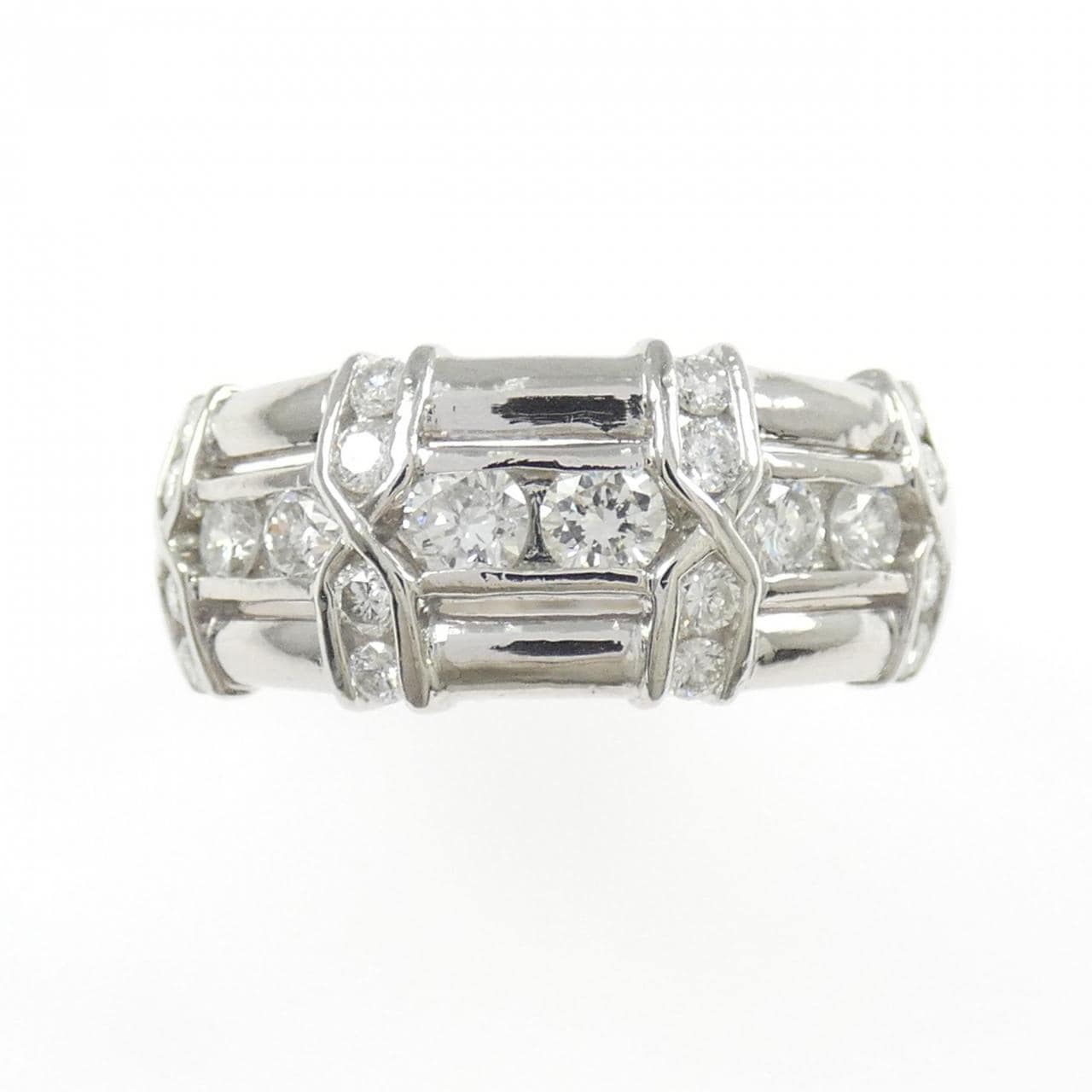 PT900 ダイヤモンド リング 0.72CT