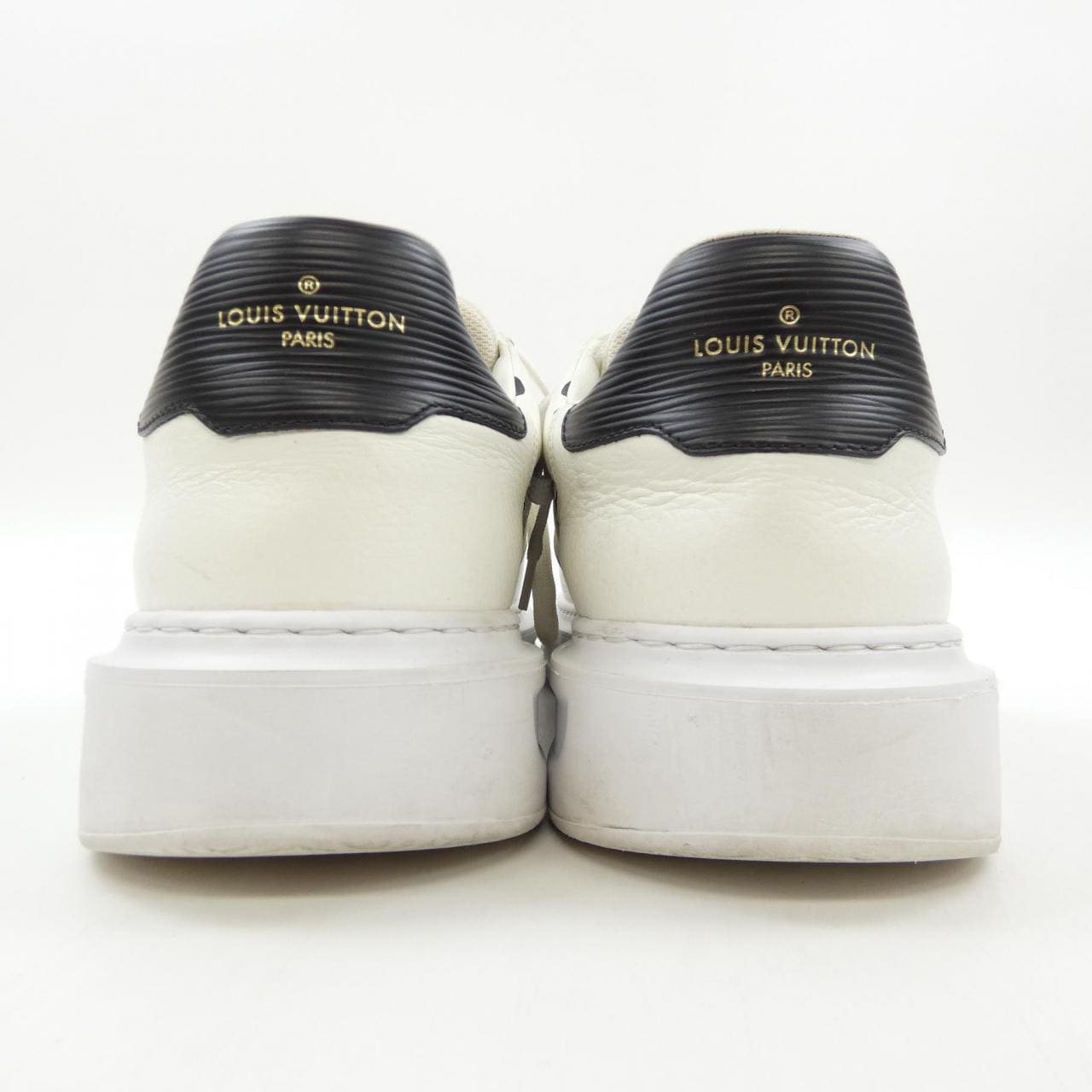 LOUIS LOUIS VUITTON sneakers