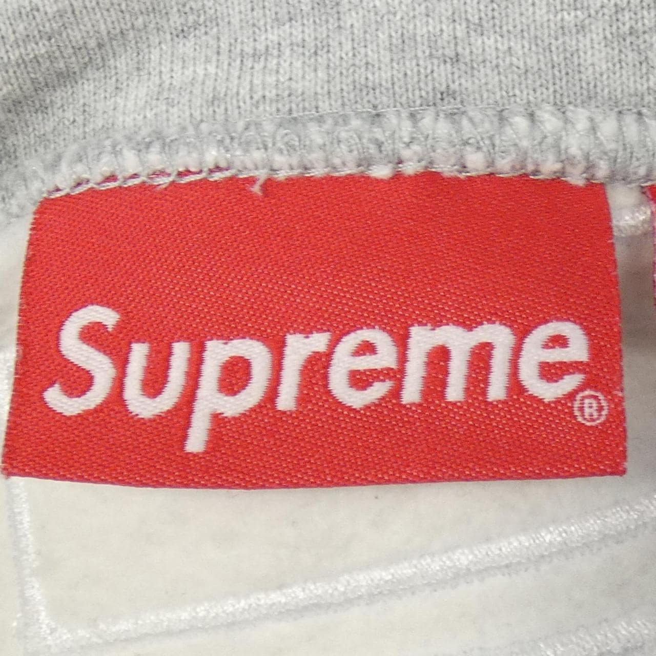 シュプリーム SUPREME Satin Applique パーカー