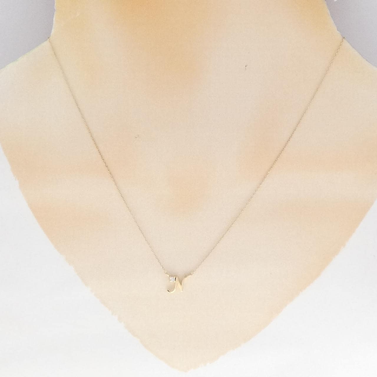 4゜C イニシャルN ダイヤモンド ネックレス