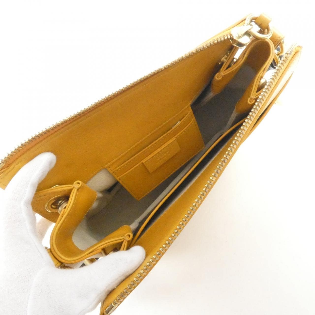 クロエ ロイ CHC18US104 A10 ショルダーバッグ
