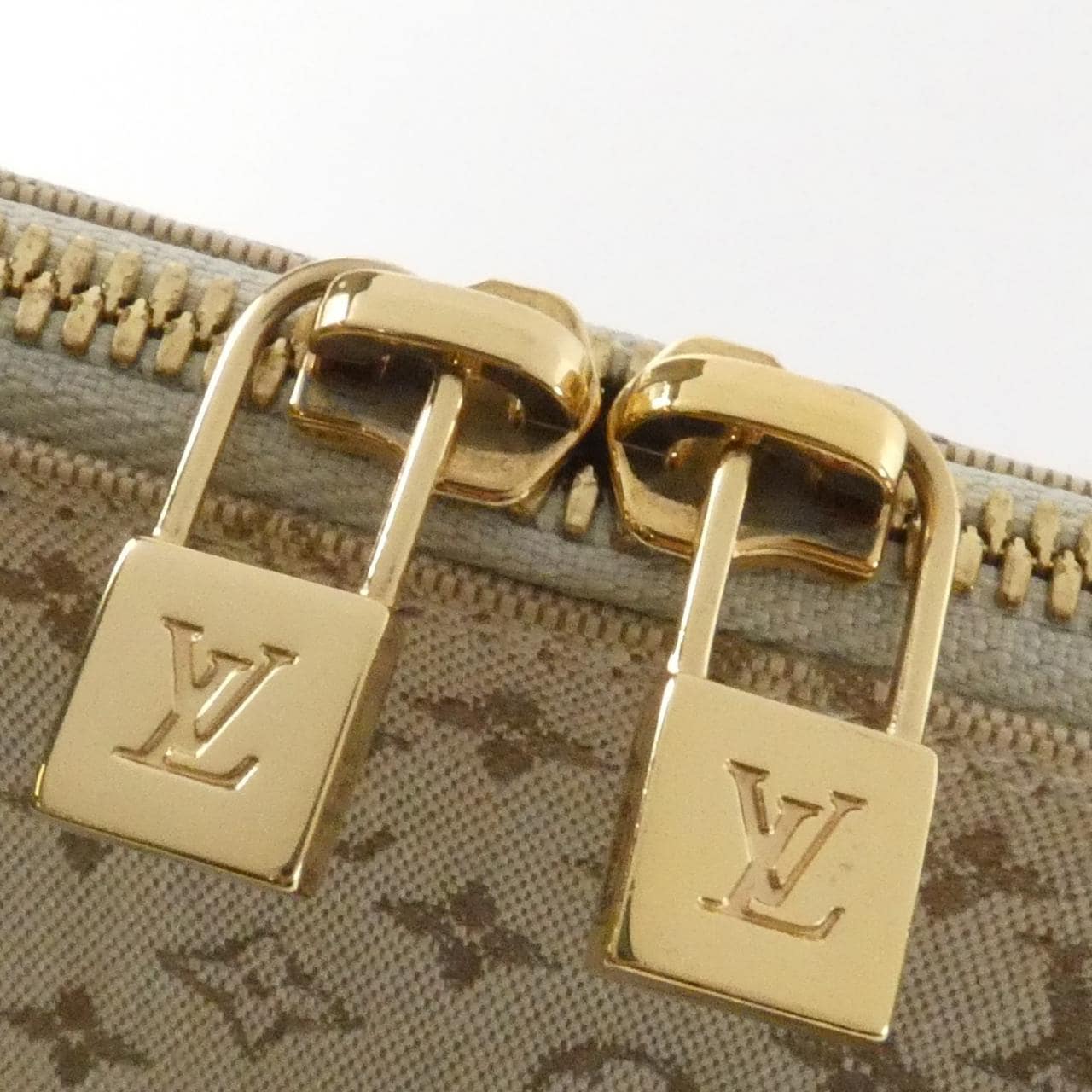 ルイヴィトン モノグラム ミニ アルマ オ M92301 バッグ