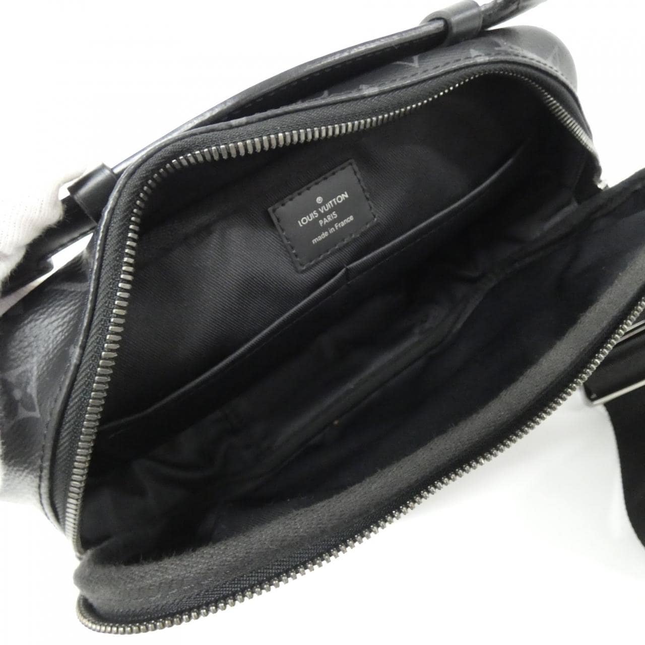 LOUIS VUITTON Monogram Eclipse 腰包 M42906 單肩包