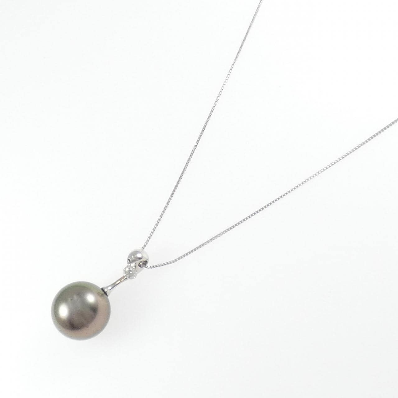 K18WG 黒蝶パール ネックレス 10.8mm