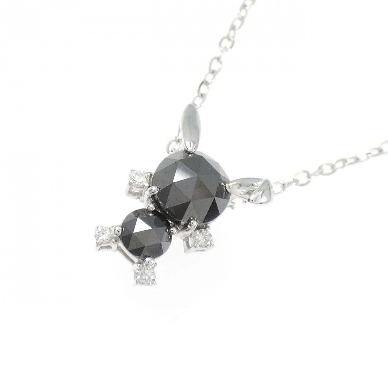 K18WG ラビット ダイヤモンド ネックレス 1.18CT