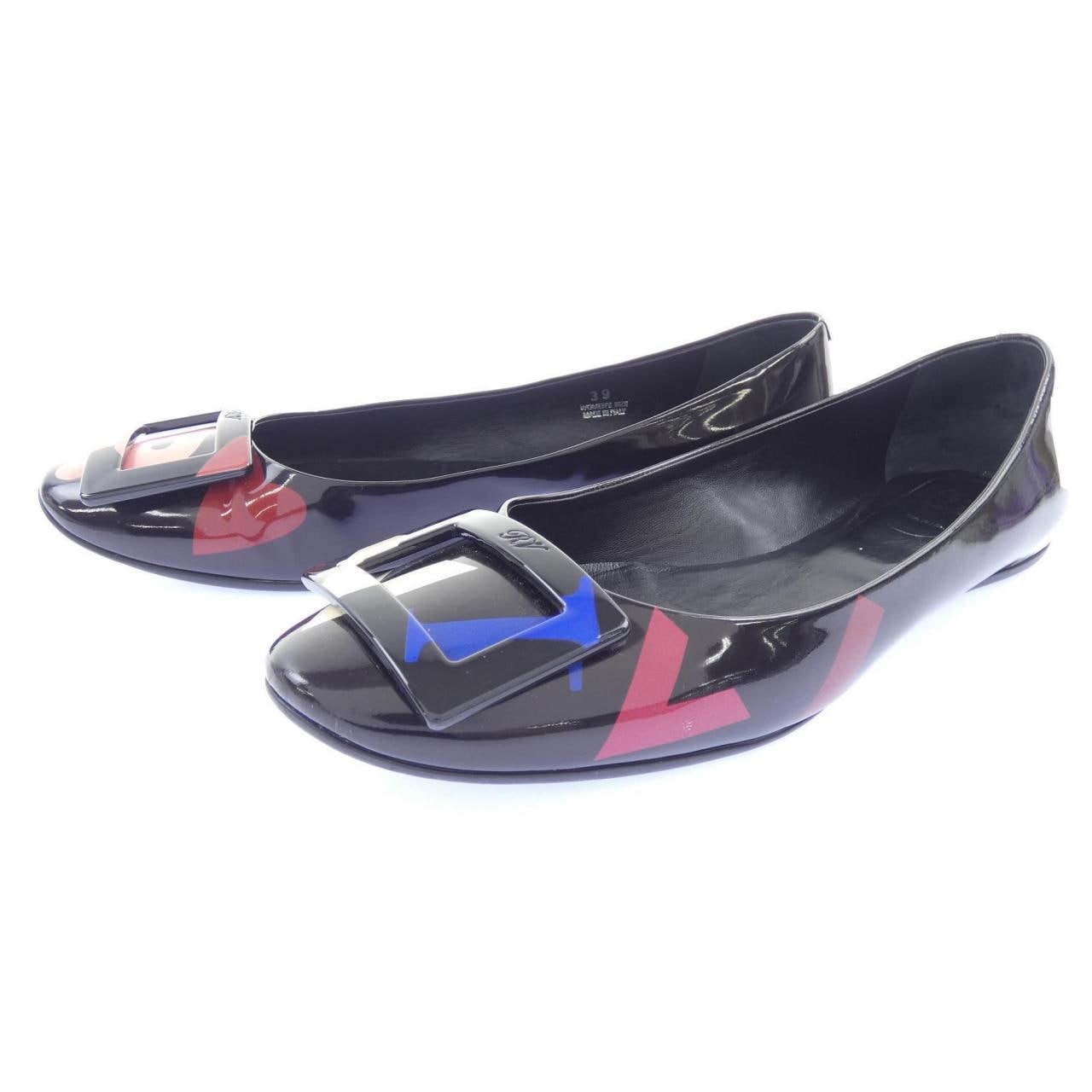 ロジェヴィヴィエ ROGER VIVIER フラットシューズ