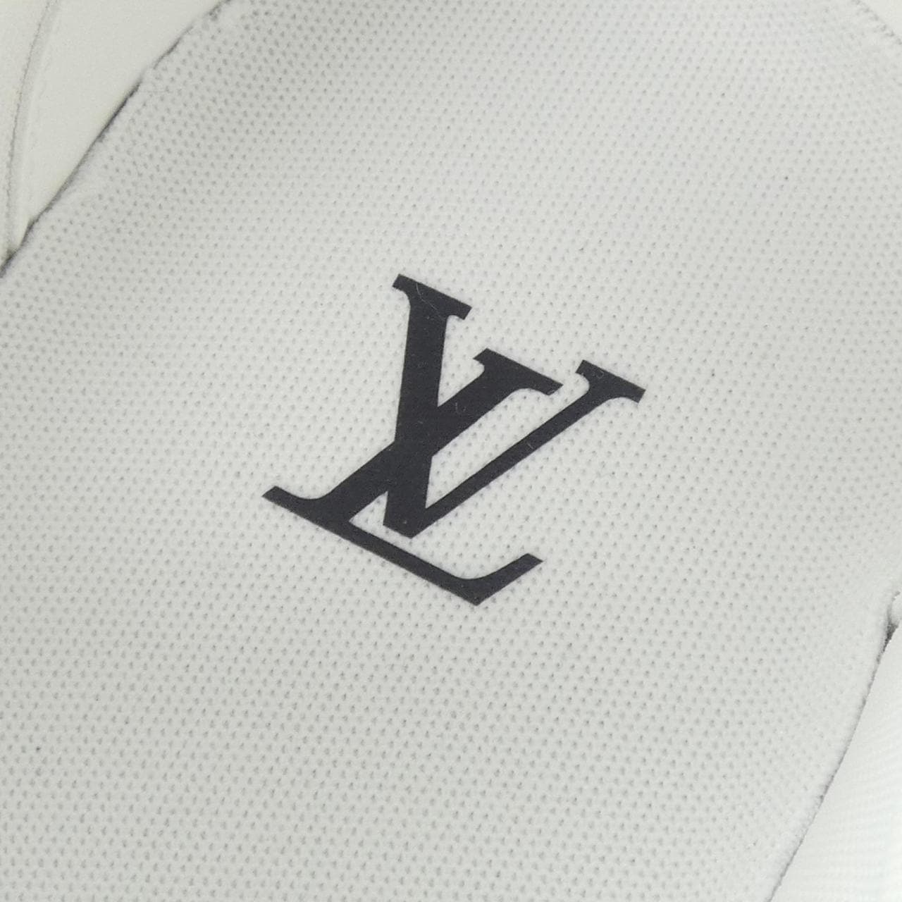 ルイヴィトン LOUIS VUITTON LVトレイナー スニーカー