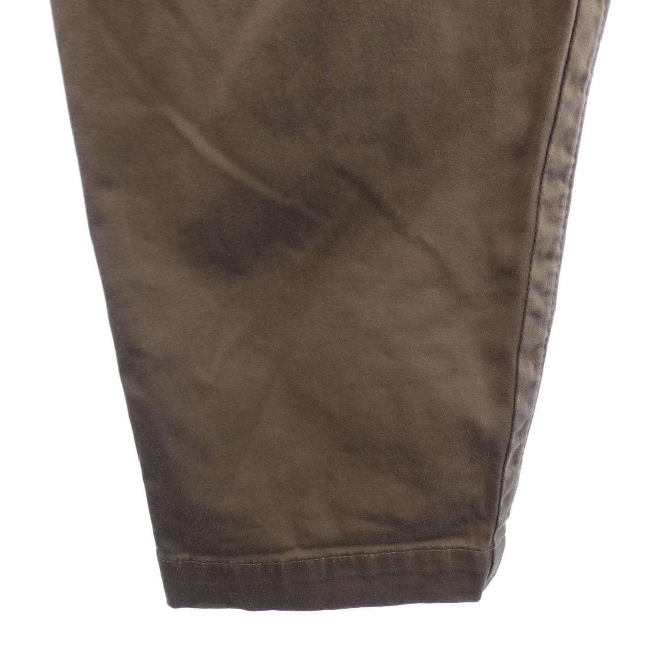 ブルネロクチネリ BRUNELLO CUCINELLI パンツ