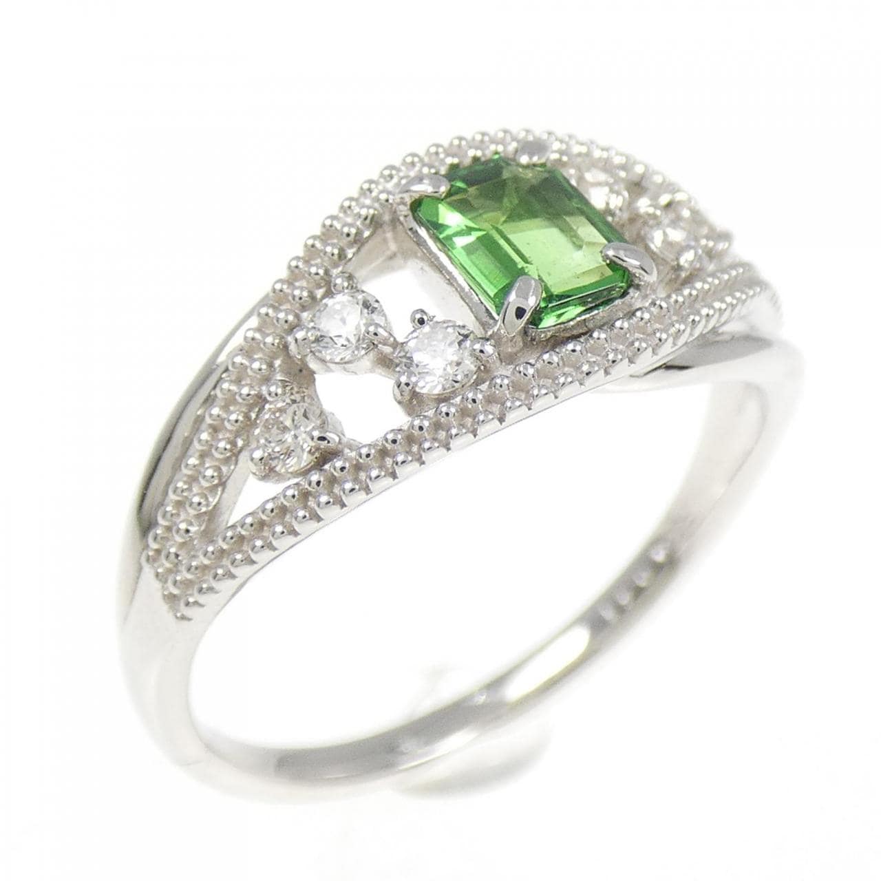 【新品】PT グリーンガーネット リング 0.41CT