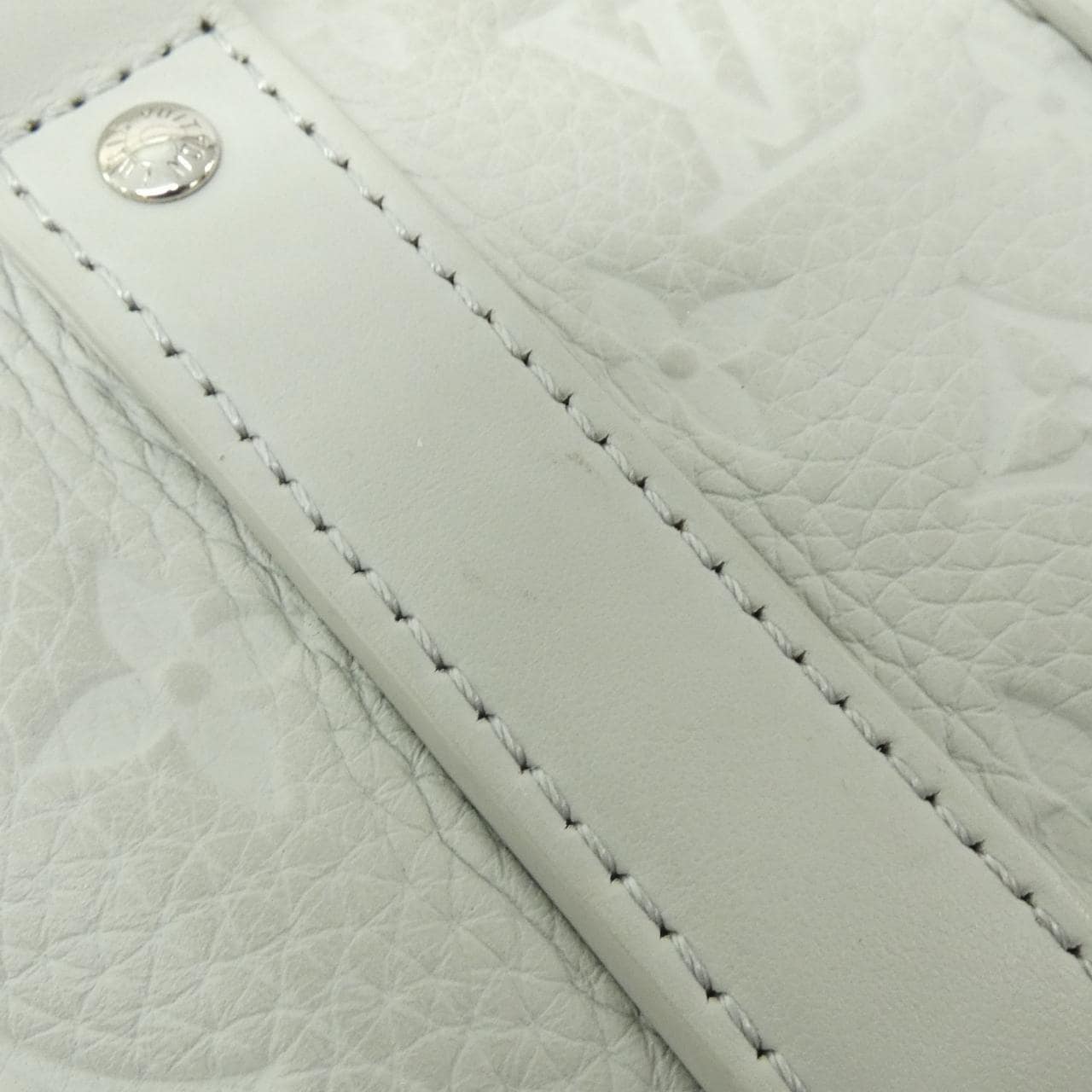 LOUIS VUITTON Taurillon Monogram Keepall Bandouliere 25 公分 M23163 波士頓包