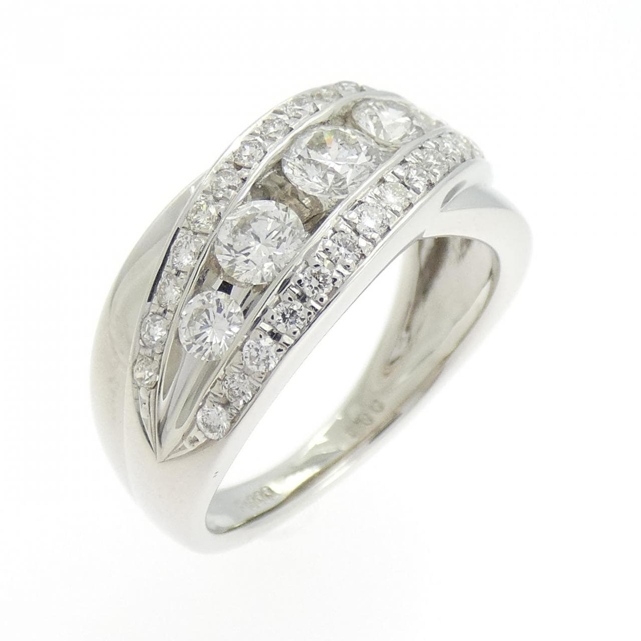 PT900 ダイヤモンド リング 1.00CT