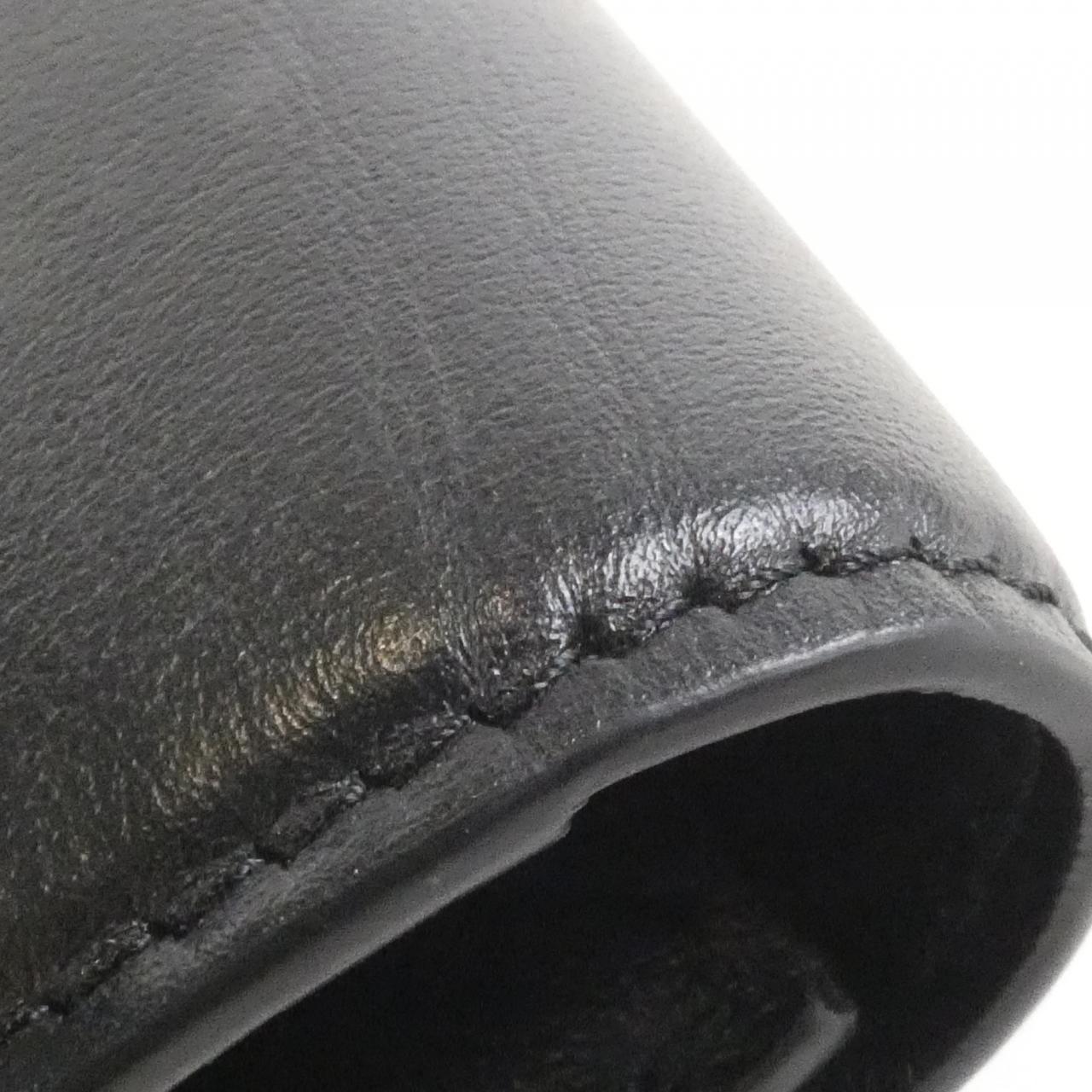 ヴァレンティノガラヴァーニ 4Y0P0U34VTQ ショルダーバッグ