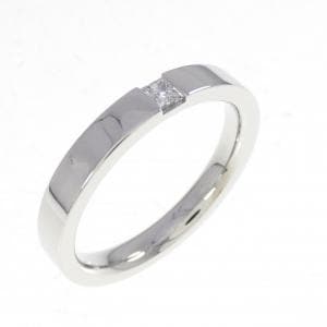 ハリーウィンストン プリンセスカット リング