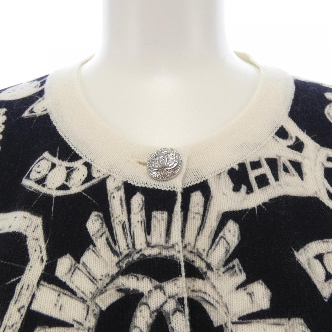 シャネル CHANEL LOOK24 P74386K10849 23N カーディガン