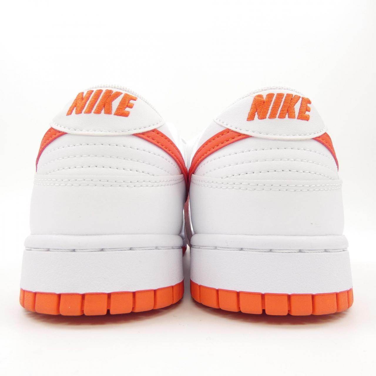ナイキ NIKE スニーカー