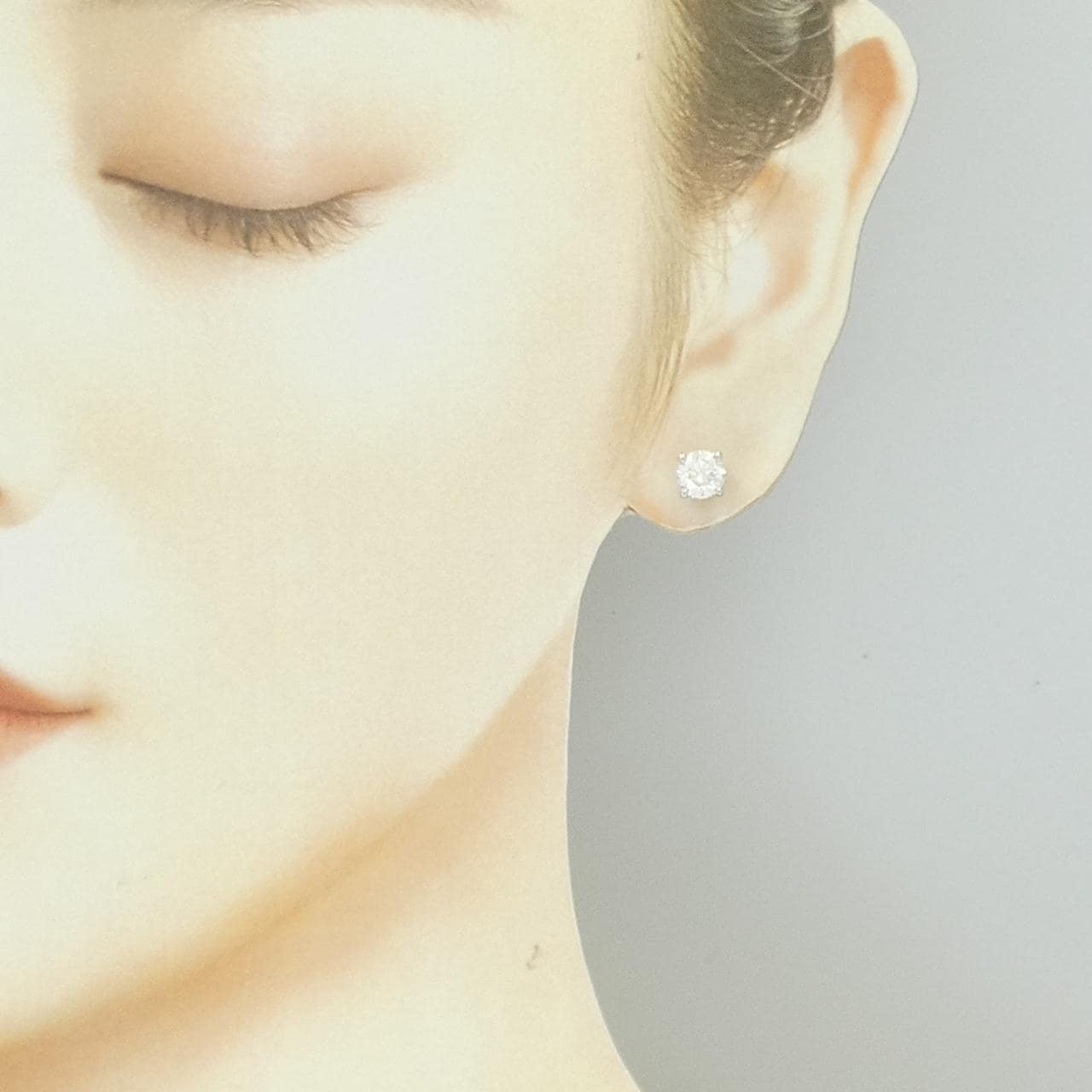 ティファニー ソリティア ピアス 0.82CT 0.80CT H VVS1-2 3EXT