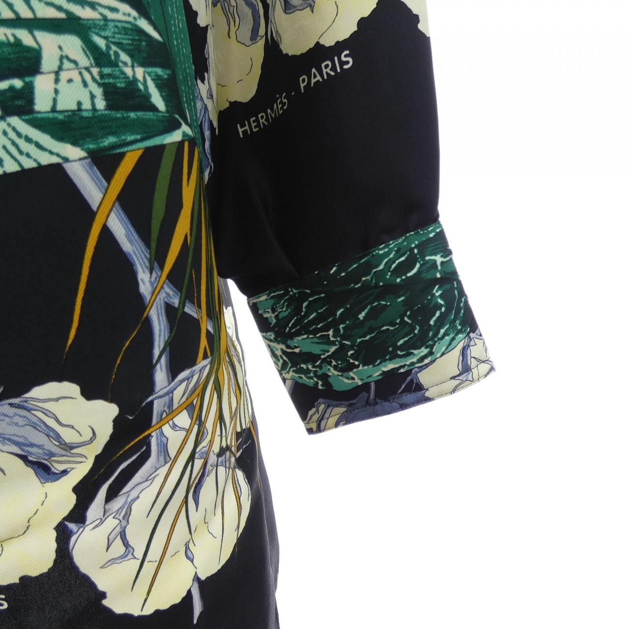 【ヴィンテージ】エルメス HERMES TURBANS DES REINES ツイルレーヌ. シャツ