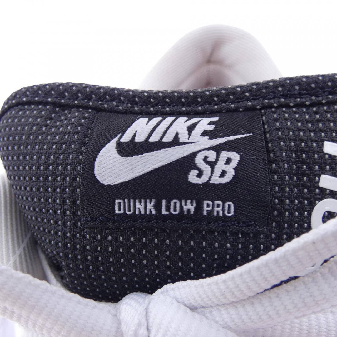ナイキ NIKE FD2629-100 スニーカー