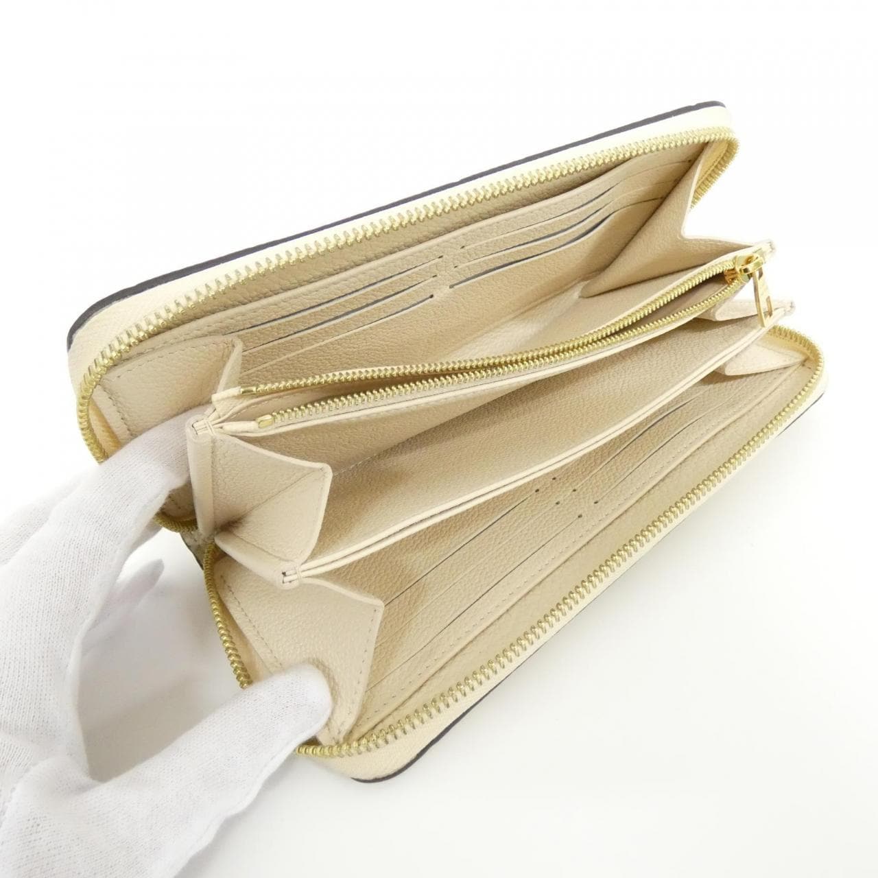 ルイヴィトン モノグラム アンプラント ジッピー ウォレット M82212 財布