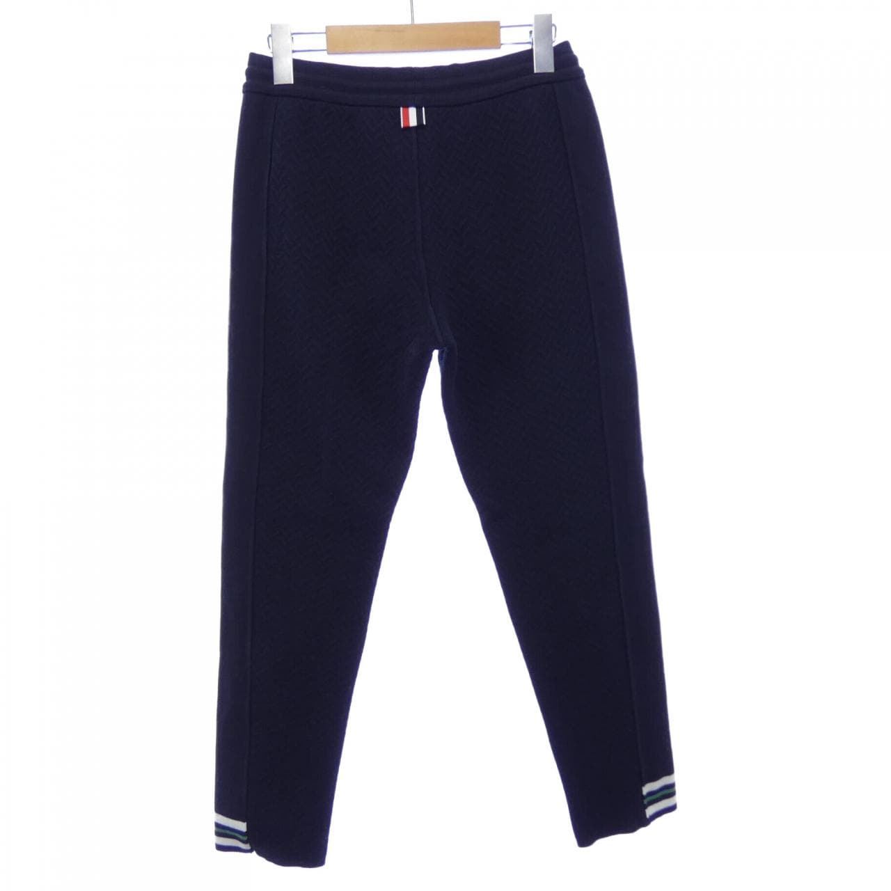 トムブラウン THOM BROWNE FJQ084A パンツ