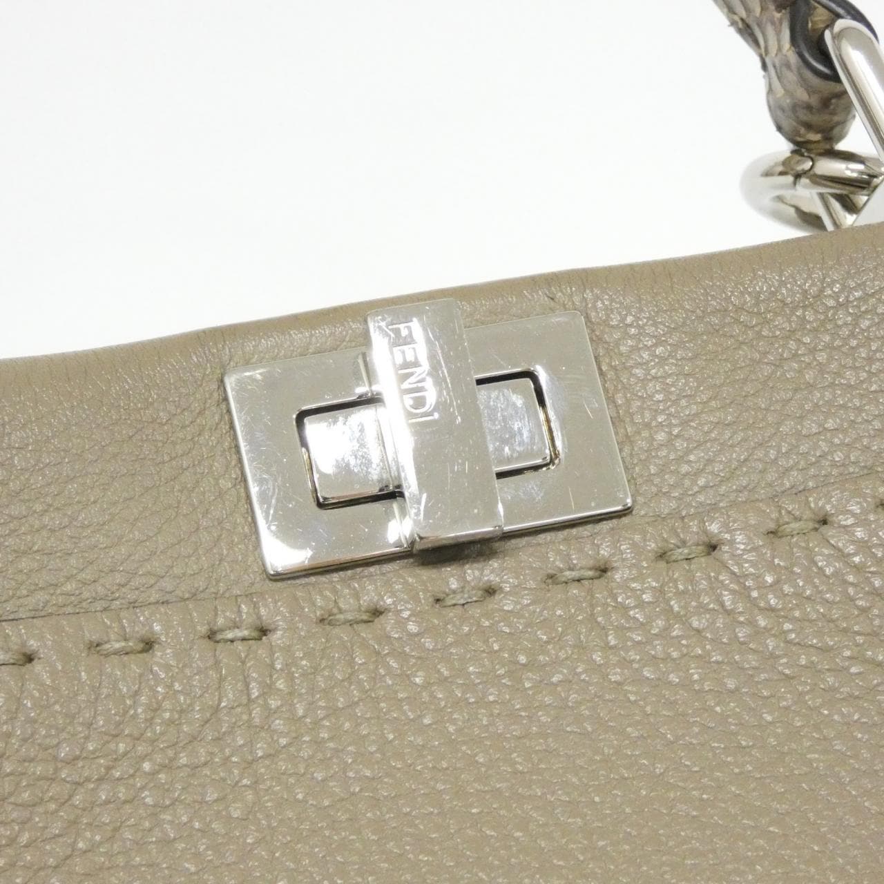 フェンディ SELLERIA ピーカブー ミニ 8BN244 N8K バッグ