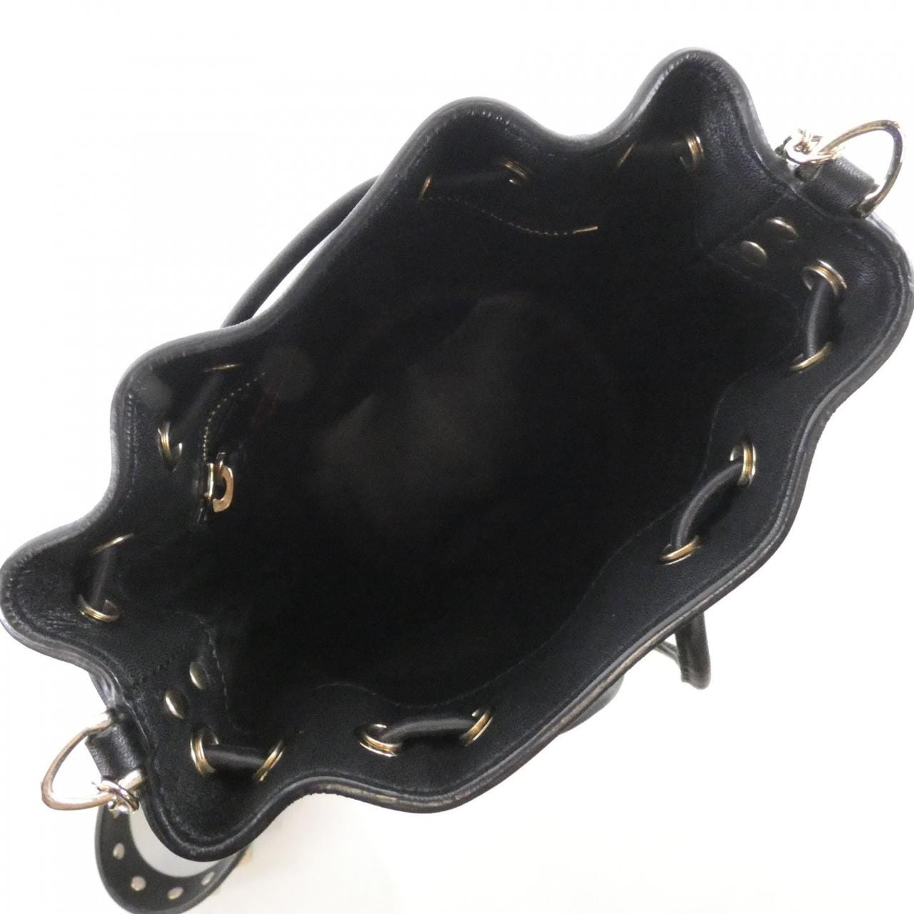 ヴァレンティノガラヴァーニ IW2P0443BOL ショルダーバッグ